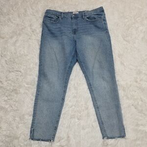 Kensie Ultimate High Rise Skinny Jean. Size 14